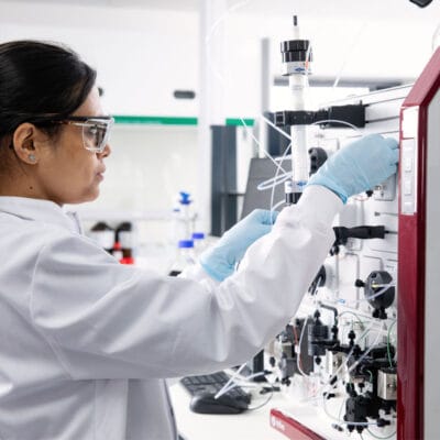 Qkine_Lab_People_Pic0003-square-400x400